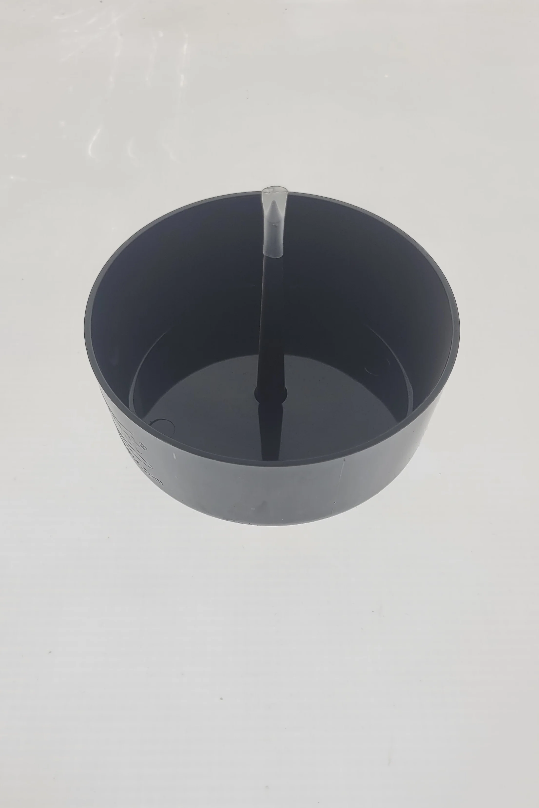 Beamer - Plastic DePiper Ashtray 4" Diameter - Image 2