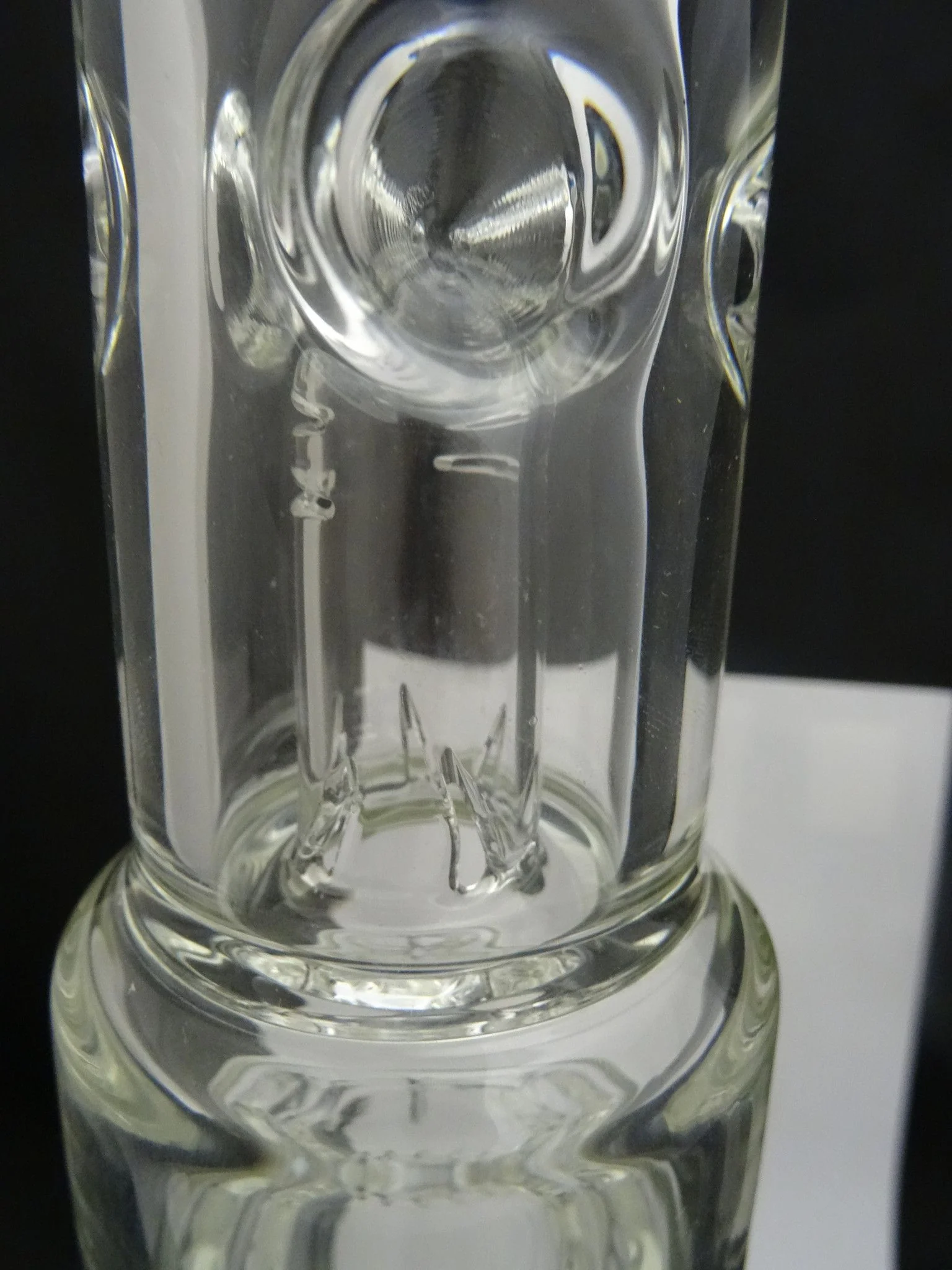 TAG - 19" Double Interior Showerhead Beaker Bong - 18/18MM Downstem - Image 5
