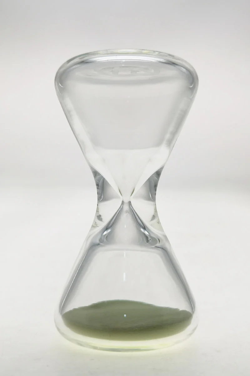 TAG - 3.5" Hour Glass with Glow in the Dark Sand - Image 12