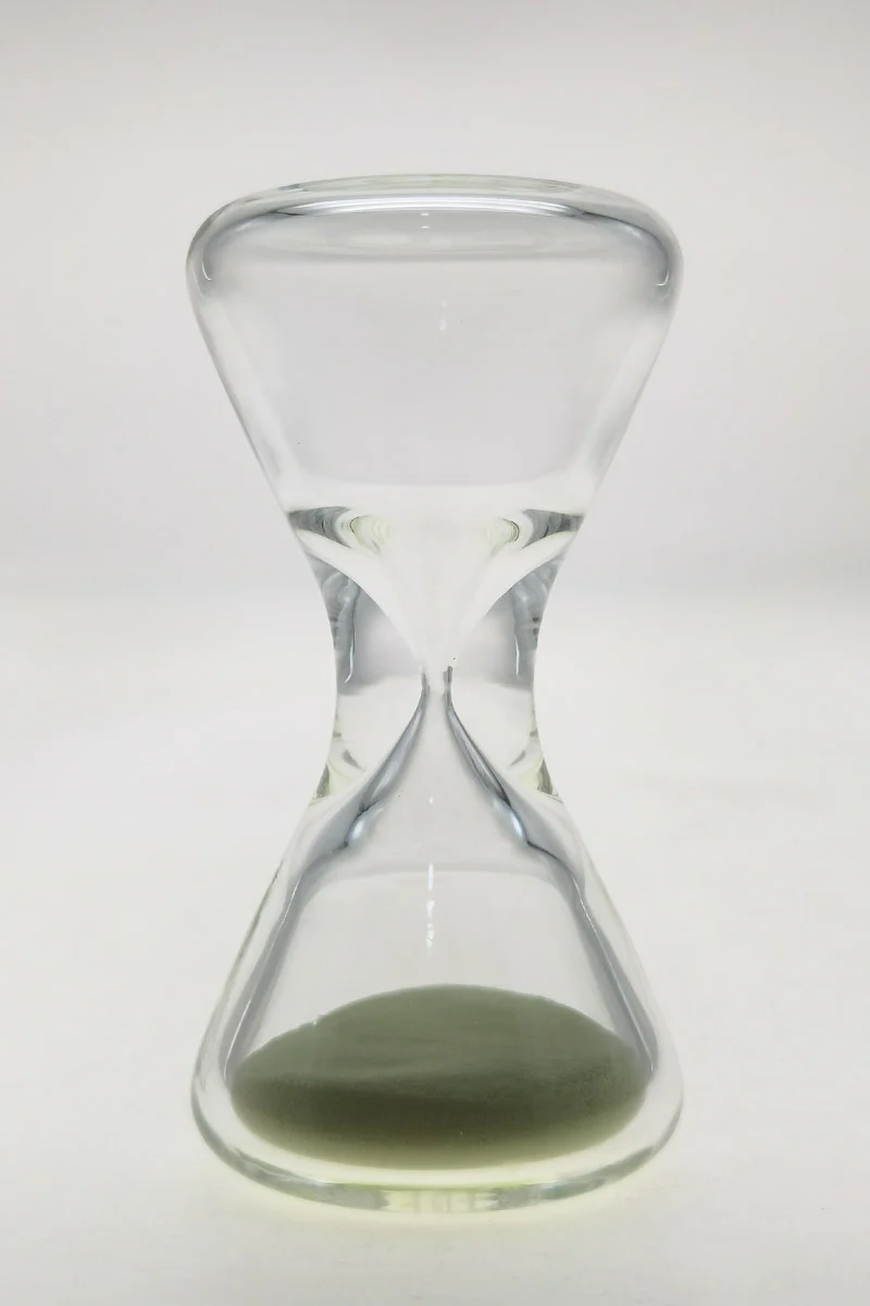 TAG - 3.5" Hour Glass with Glow in the Dark Sand - Image 17
