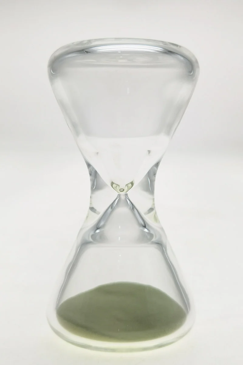 TAG - 3.5" Hour Glass with Glow in the Dark Sand - Image 22