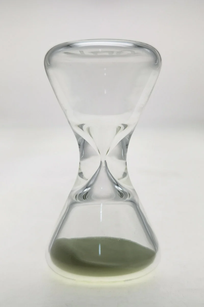 TAG - 3.5" Hour Glass with Glow in the Dark Sand - Image 58